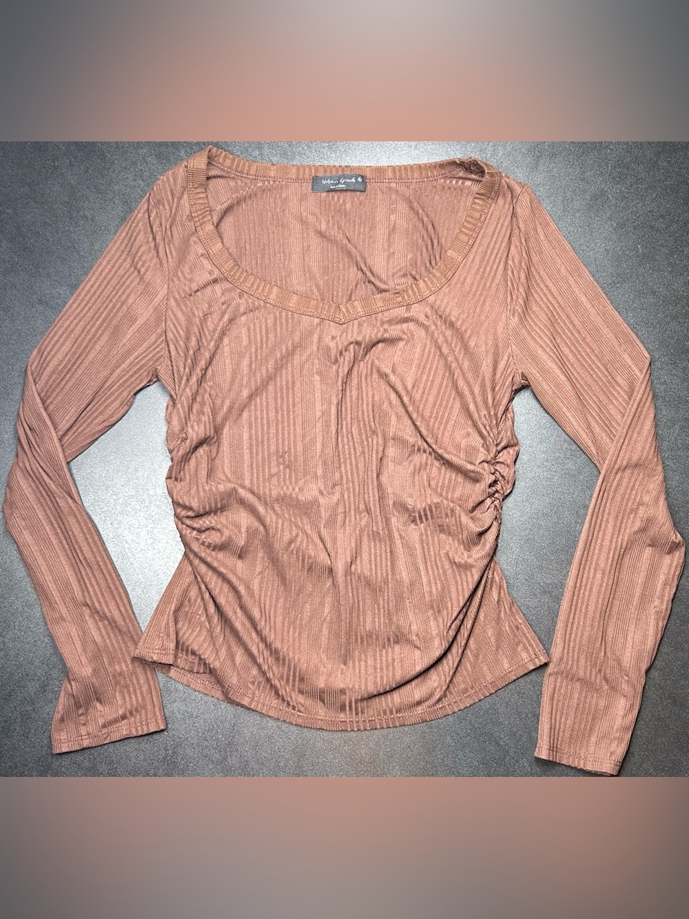 Urban Episode Size XL Brown Ribbed Long Sleeve Scoop Neck Top